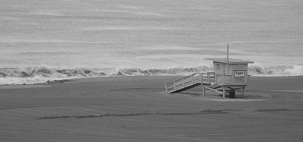 life guard stand by Shari Chavira life guard stand by Shari Chavira